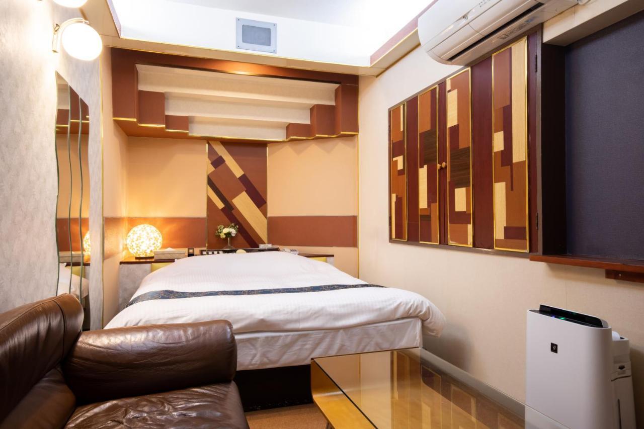 天然個室温泉 Hotel Lafontaine 諏訪 (Adults Only) Suwa  Exterior foto