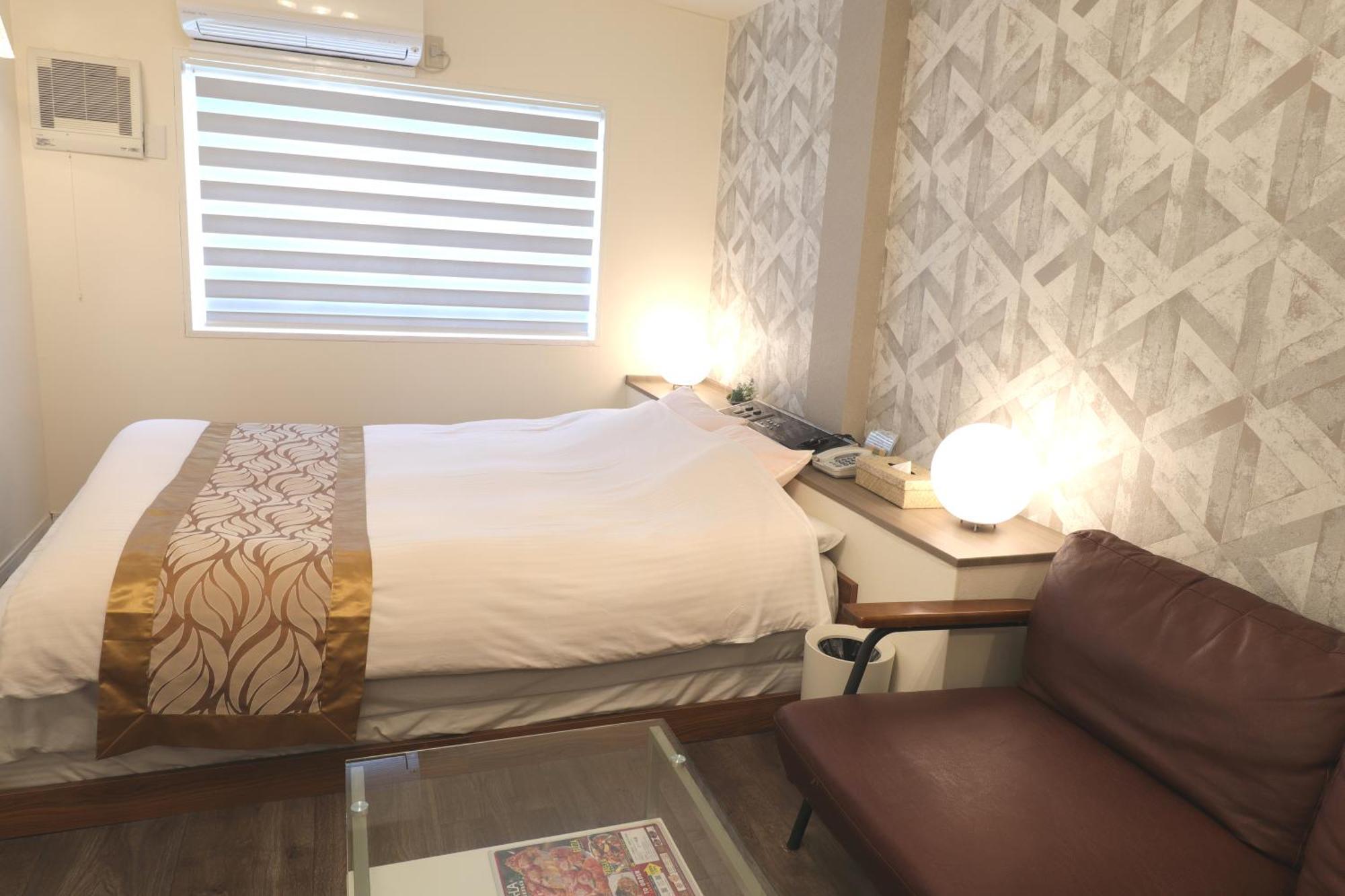 天然個室温泉 Hotel Lafontaine 諏訪 (Adults Only) Suwa  Exterior foto